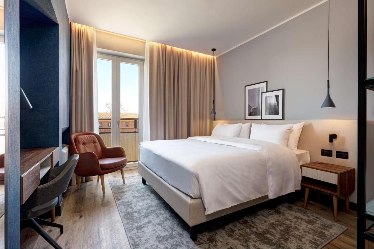 Radisson Hotel Ферара Екстериор снимка