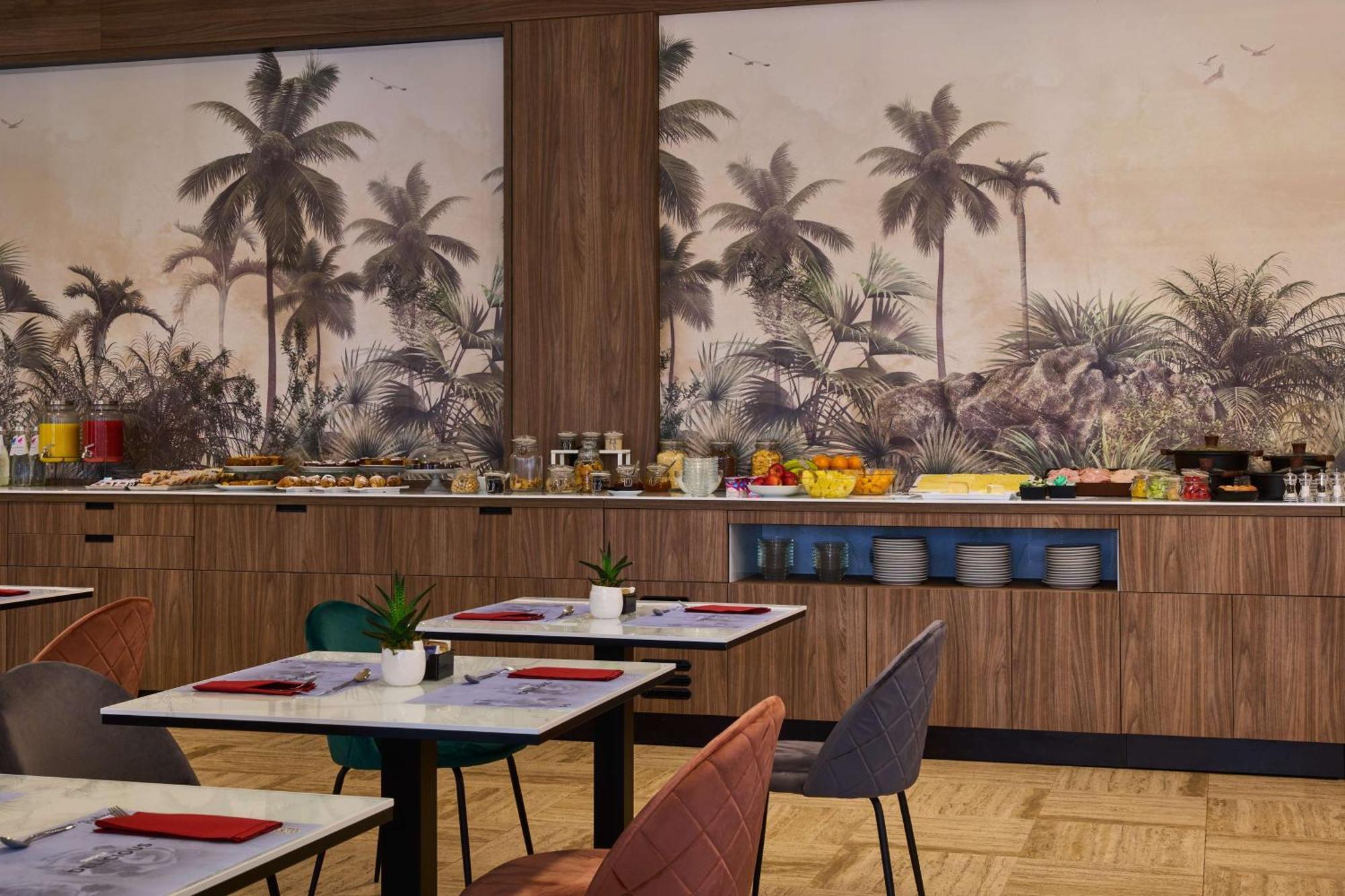 Radisson Hotel Ферара Екстериор снимка